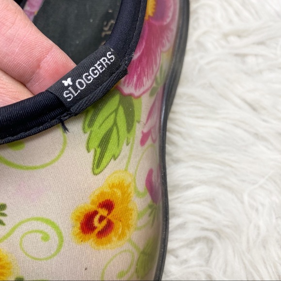 Sloggers Floral Rain Shoes - Picture 7 of 7